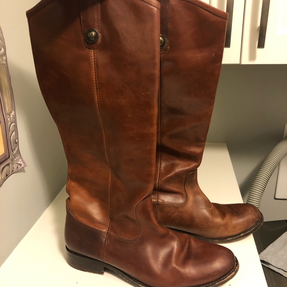 Fry boots